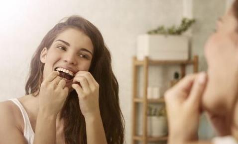 牙齒矯正的最佳年齡 牙齒矯正手術(shù)有什么樣的危害