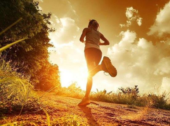 每天跑步怎么防止拉傷?跑步減肥運動量要達到多少?