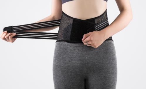 通過束腰來讓自己的腰變細有什么危害 適合瘦腰的日本瘦腰法