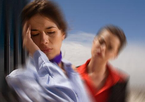 如何治療經(jīng)常頭暈-頭暈的原因