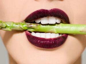 口苦有什么癥狀?口苦的治療方法