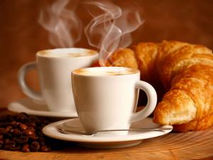 吃完快餐喝咖啡雙倍損害健康!