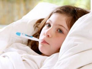 感冒了吃什么好得快?蘑菇炒油菜心促進恢復