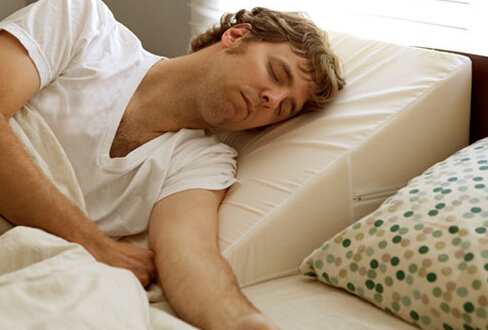 為啥會(huì)感覺燒心?老燒心多喝點(diǎn)蘆薈汁