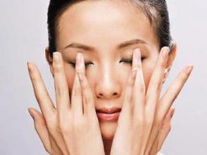 眼屎多是怎么回事?5類異常分泌物導致眼屎多