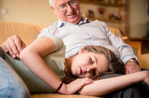 2歲寶寶睡5cm的乳膠枕好嗎?兒童睡乳膠枕好還是普通枕頭好