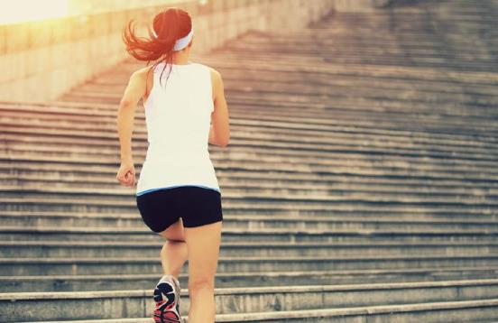 女性跑步要注意什么?女性長(zhǎng)期跑步的好處