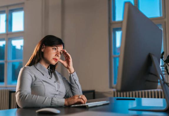 長期坐在電腦前做什么運動?電腦族如何安排運動時間