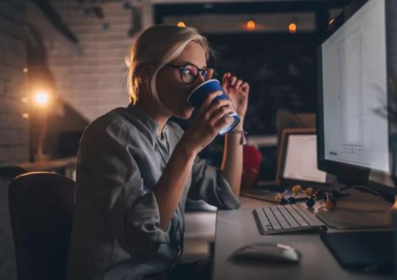 熬夜猝死的幾率有多大?每天只睡5個小時會猝死嗎