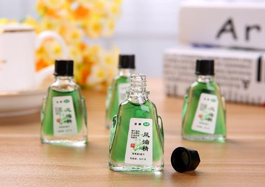 ?風油精滴到腳上可以防腳臭嗎?腳底擦風油精治失眠太管用了是真的嗎