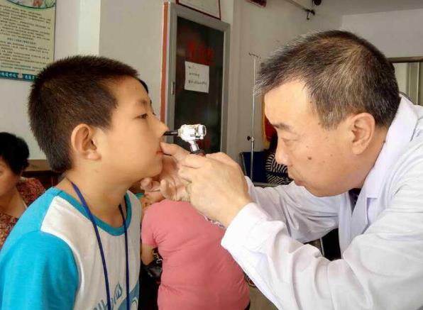 兒童鼻炎如何治療?感冒會(huì)加重鼻炎癥狀嗎?