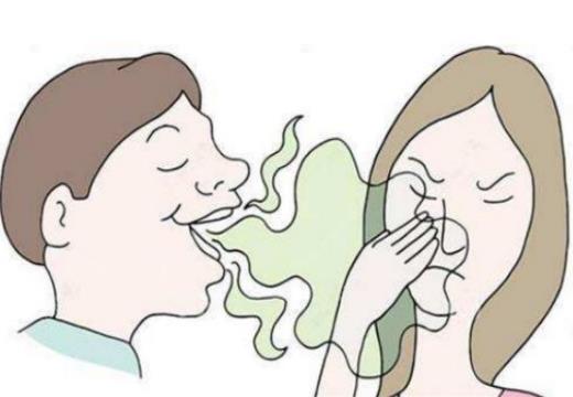 口臭是怎么回事什么原因引起的?講話口臭吃什么好的快?