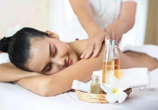 一周一次精油開背好嗎?精油開背對懷孕有影響嗎