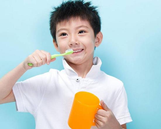 拔牙后多久可以刷牙?拔牙后可以吃什么