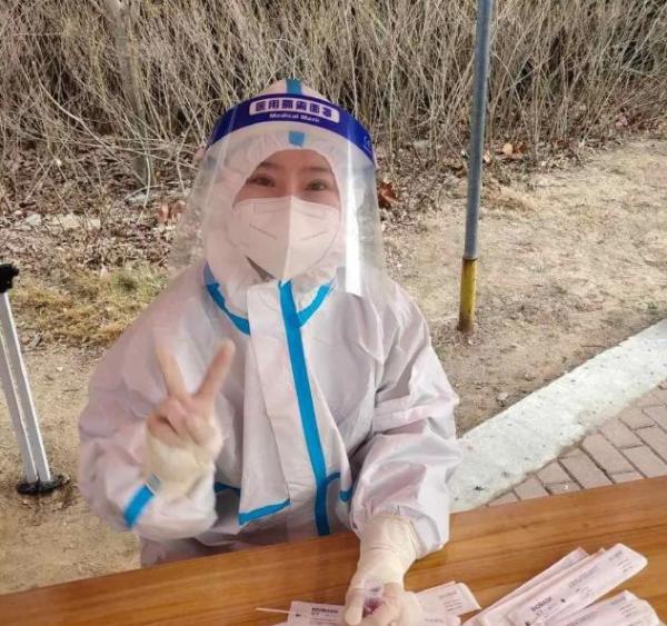 【煙臺曙光整形醫院】煙臺曙光整形美容醫院防疫故事(6)—“委屈?想發火?我不能這樣做!” 326-1jpg.jpg