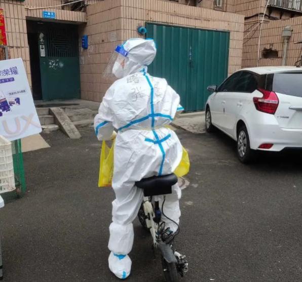 【煙臺曙光整形醫院】煙臺曙光整形美容醫院防疫故事(6)—“委屈?想發火?我不能這樣做!” 326-4.jpg