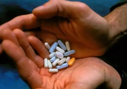 阻斷藥30片必須吃完嗎?漏服一天阻斷藥會(huì)失敗嗎