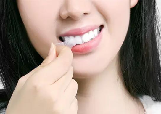 美白牙貼貼完要刷牙嗎?美白牙貼幾天貼一次比較好