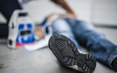 導致抽筋的原因是什么 運動的時候抽筋該怎么辦