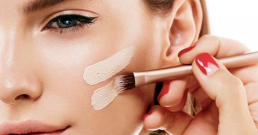 粉底液和氣墊有什么區別 粉底液和氣墊哪個好用