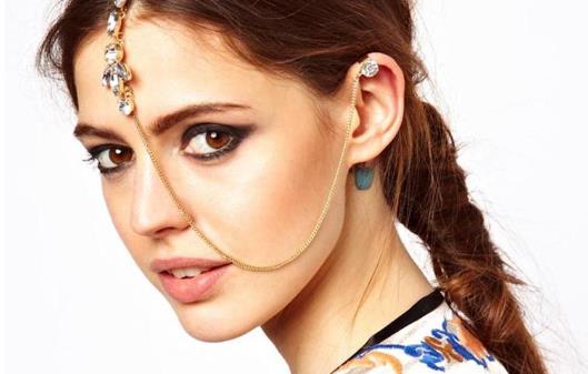 舌釘取下來會(huì)留洞嗎?打完舌釘多久可能正常說話?