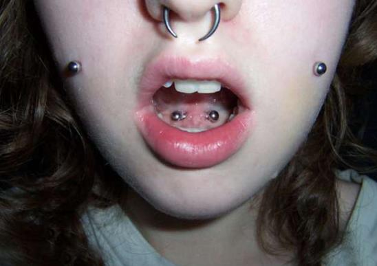 舌釘的用途是什么?打舌釘有沒有危害?