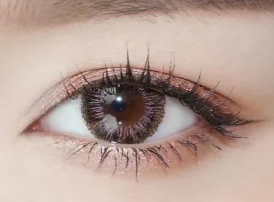 戴美瞳眼睛酸正常嗎?新美瞳沒泡就戴了有事嗎