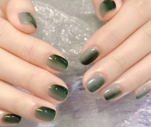 美甲貼能保持多久?美甲貼怎么貼不容易掉