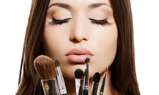 化妝的正確步驟是什么 千萬別踩到的化妝雷區