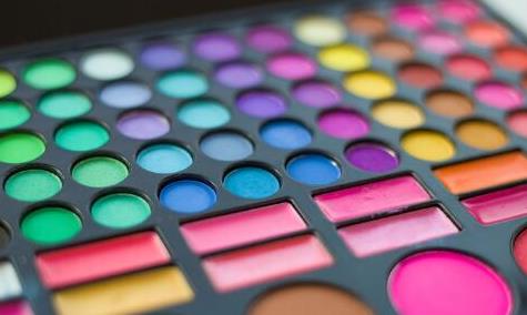 濫用化妝品護膚品是皮膚亞健康魁首 護膚品需要多久換一次