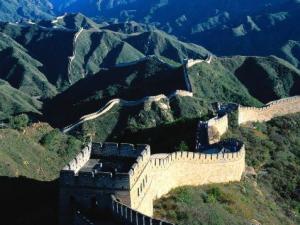 世界上最長的城墻是什么?中國萬里長城有多長