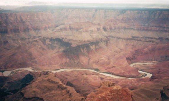 世界上最長(zhǎng)的裂谷帶是什么?東非大裂谷的形成原因