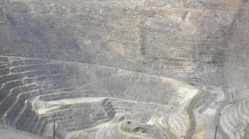 世界上最大的銅礦 美國賓漢峽谷銅礦面積有7.7平方公里