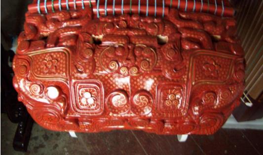 現(xiàn)存世界最早最完整的瑟 湖南省博物涫展出兩千多年前的瑟