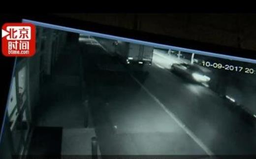 世界上最奇葩的小偷 澳洲一小偷偷房子房子還跑了1400公里