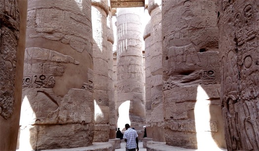 世界上規模最大的神廟群 卡爾奈克神廟群占地約18萬平方米