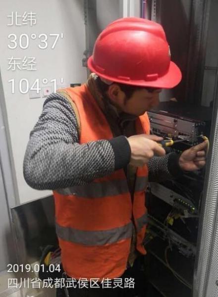 全國首個5G地鐵站在成都正式開通 移動5G網(wǎng)絡(luò)高速WiFi信號覆蓋站廳