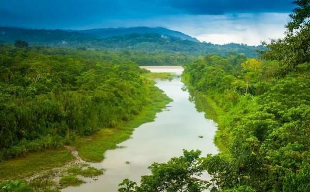 世界上最“霸氣”的河流 擁有1.5萬條支流 至今沒有橋梁跨越