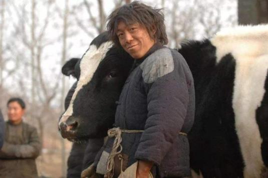 黃渤成首位百億票房明星 6部電影票房超10億+ 吳京成最大競爭對手