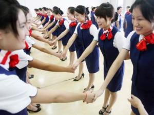 握手禮儀:如何握手才算恰到好處