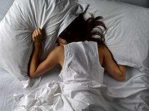 ҂?yu)ʲô˯θĵ˯ȰY