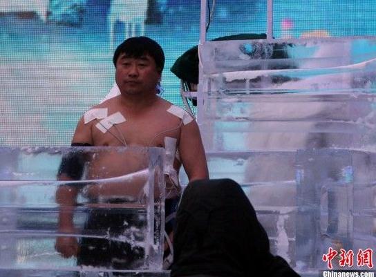 �ͺ������Lɳ���^��������ͺ��O�ޣ��Ȼ�����Ů�w򞡰������