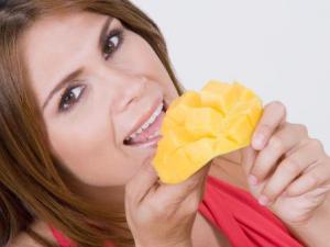 產婦能吃芒果嗎?產婦吃芒果的好處及做法