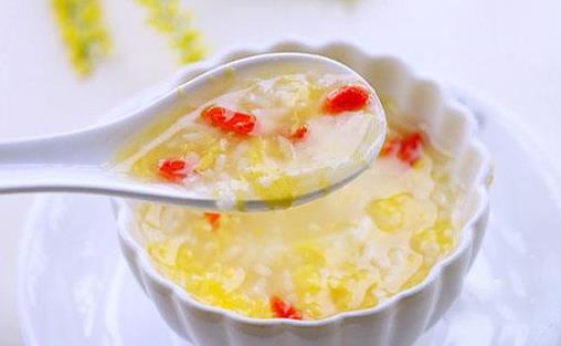 哺乳期吃什么奶水多 哺乳期產(chǎn)婦下奶食譜推薦