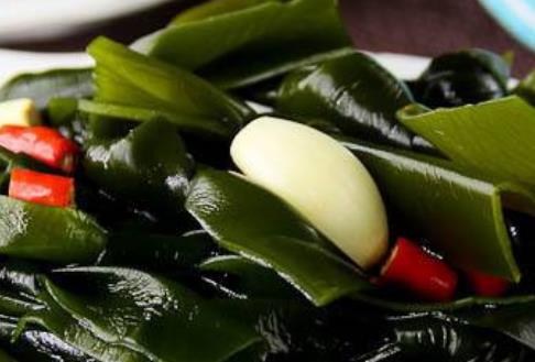 背部痤瘡很容易被忽視 推薦2種預防后背長痘痘的方法