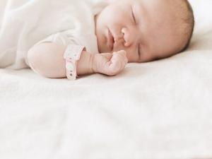 嬰兒枕頭裝什么好?嬰兒枕頭怎么選?