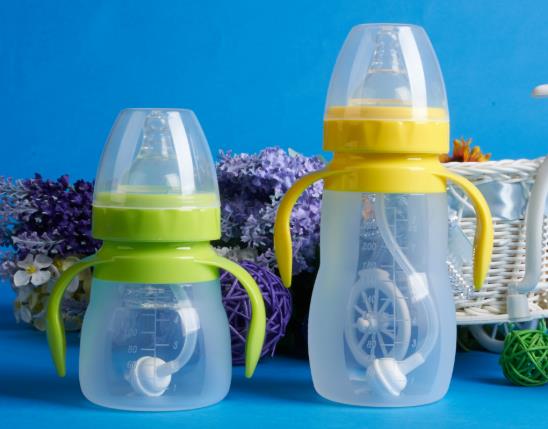 為什么奶瓶用久了會(huì)發(fā)黃?奶瓶刷不干凈會(huì)怎樣?