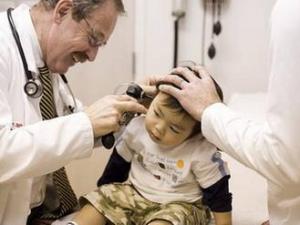 耳朵進異物怎么辦?耳朵進了蟲子和水等處理