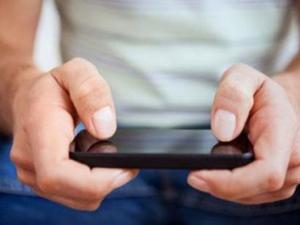 沉迷網(wǎng)絡(luò)引發(fā)的社交恐懼癥怎么辦?