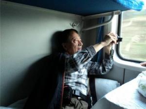 ?老年人網購火車票優先安排下鋪